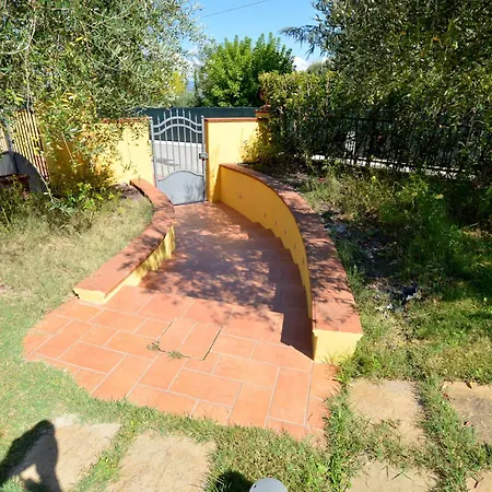 Hotel Pretty In With Garden And Private Pool 4*