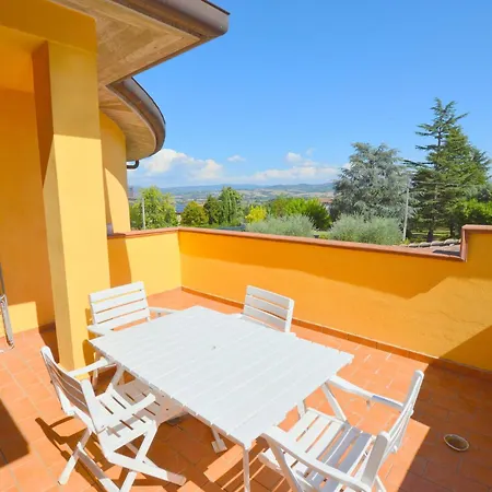 Hotel Pretty In With Garden And Private Pool 4*